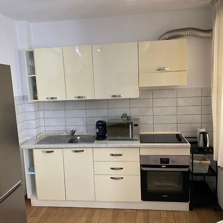 בוקרשט Royal Suite Unirii-2 Bdr Apartment מראה חיצוני תמונה