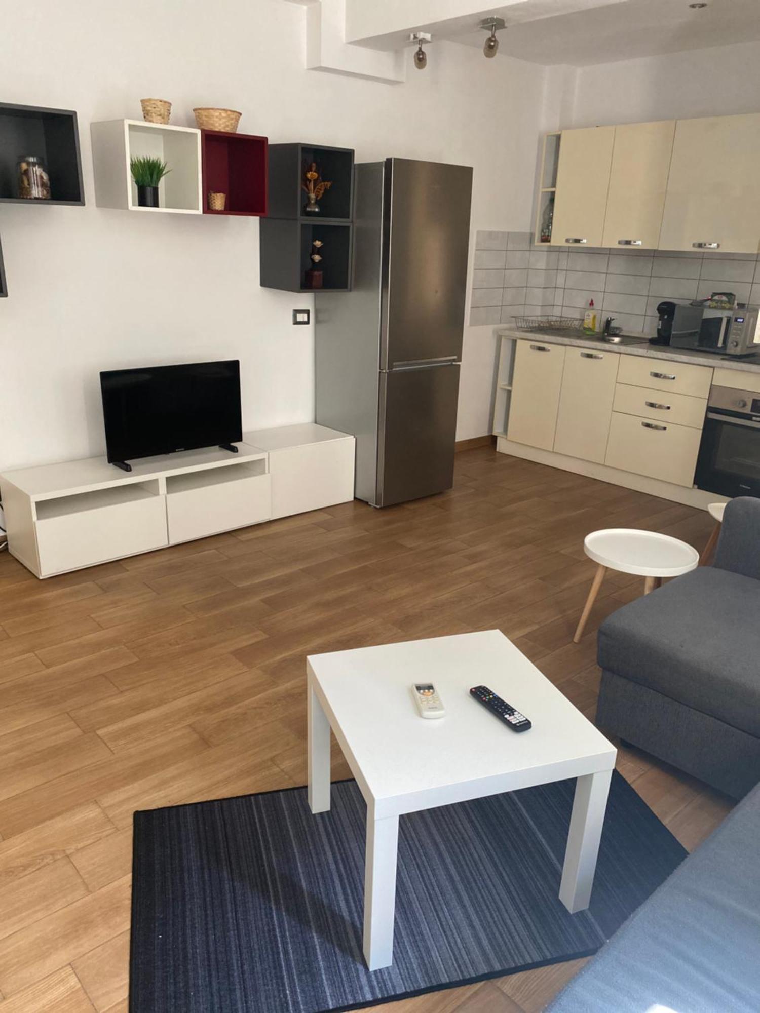 בוקרשט Royal Suite Unirii-2 Bdr Apartment מראה חיצוני תמונה