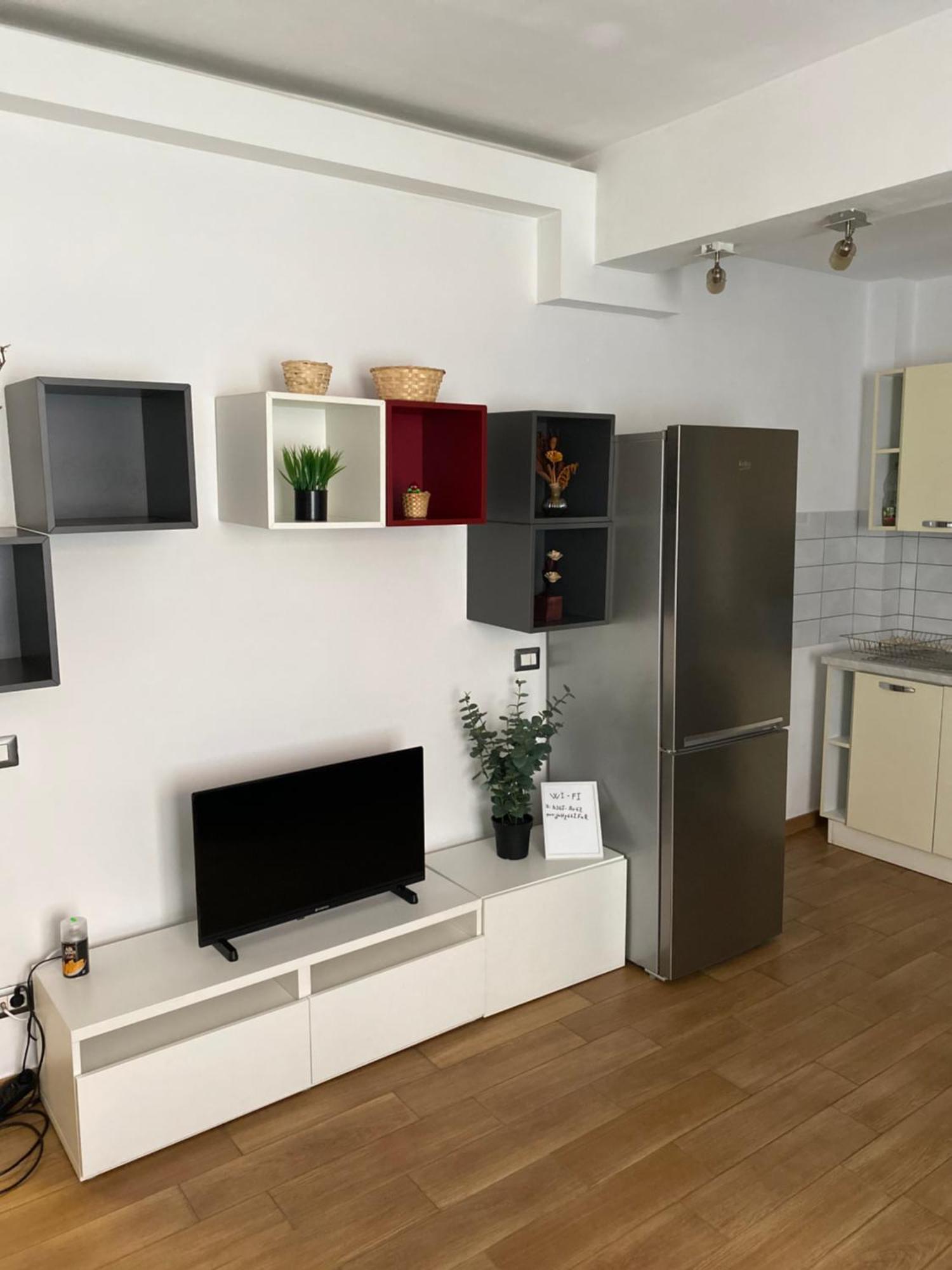 בוקרשט Royal Suite Unirii-2 Bdr Apartment מראה חיצוני תמונה